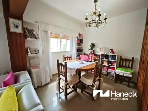 Departamento en Venta con 1 cocheras