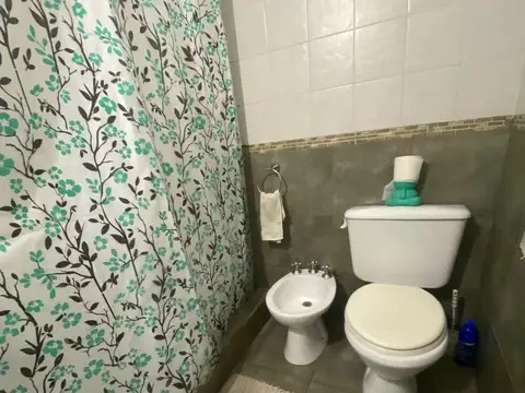 Depto Tipo Casa en Alquiler de 2 dormitorios