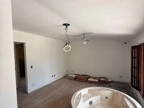 Casa en Venta en Olivos Vias/Maipu, USD 259.000