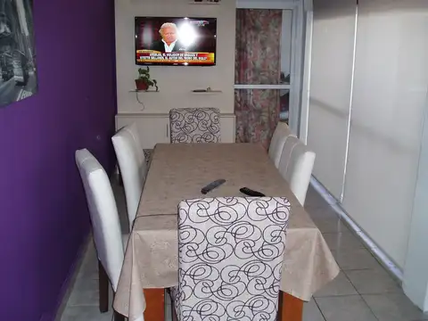 Casa 3 ambientes con 2 baños