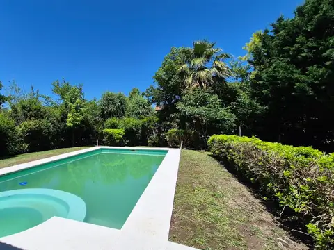 Casa en Venta al Este