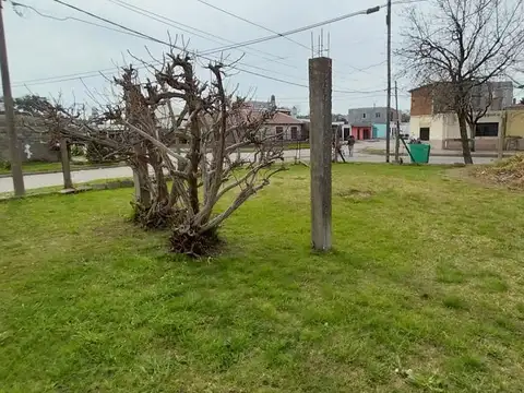 Venta | Lote de esquina | 210 m² | Capitán Bermúdez | Barrio Villa del Prado