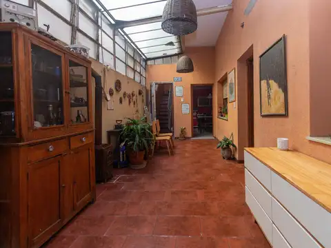 Depto Tipo Casa en Venta de 5 dormitorios