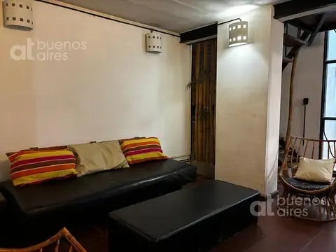 Av. Corrientes  al 1800