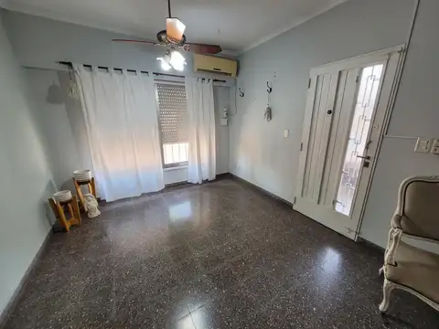 Casa en Alquiler en Zarate, $ 750.000