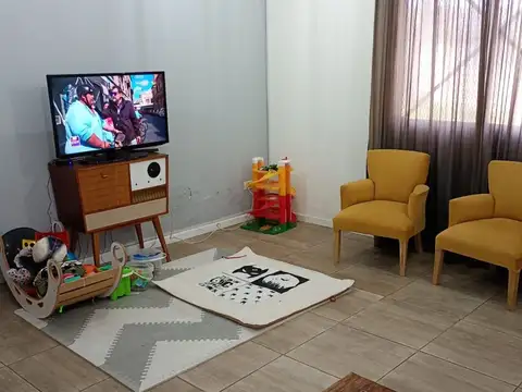 Depto Tipo Casa en Venta de 3 ambientes