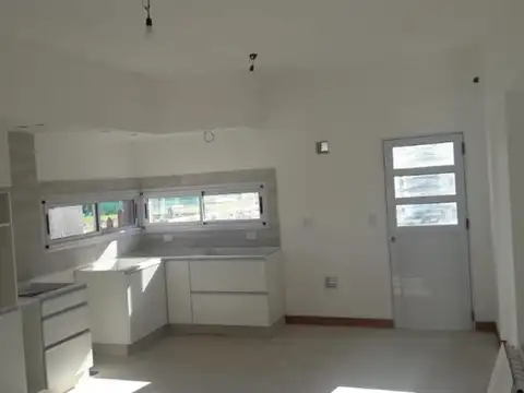 Casa en Venta en San Matias, USD 299.999