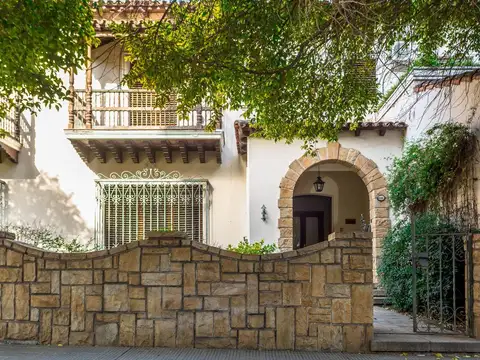 Centro. Bartolomé Mitre 600