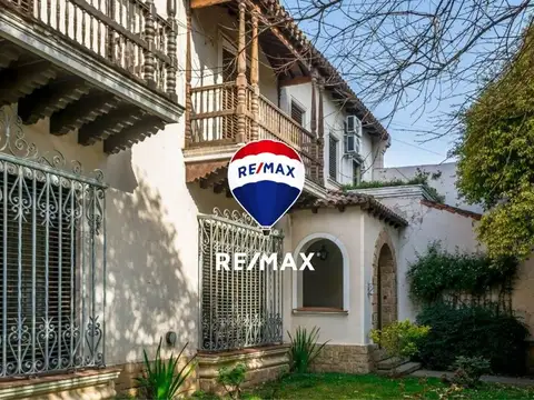 CASA 8 DORMITORIOS VENTA ZONA CENTRO APTO OFICINAS