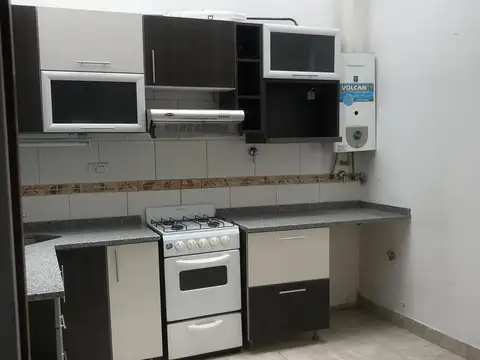 Departamento en Florida Mitre/Este