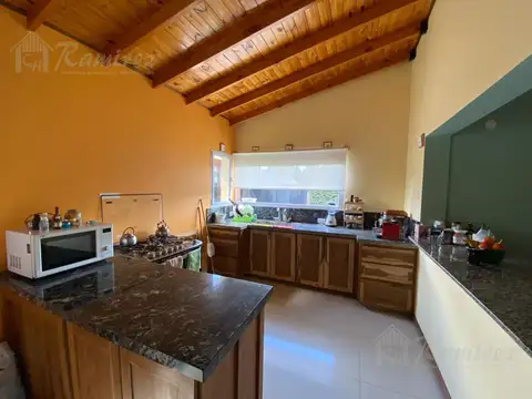 Casa De 3 Ambientes En Venta - Francisco Alvarez, Moreno