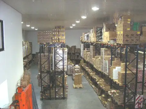 Galpon en Venta 17,35  mts Frente