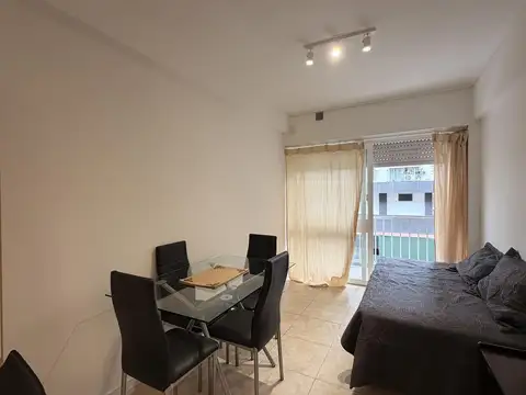 Entre Ríos  al 1800 entre Rivadavia y Belgrano