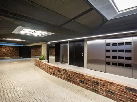 Venta cochera  baulera Pichincha