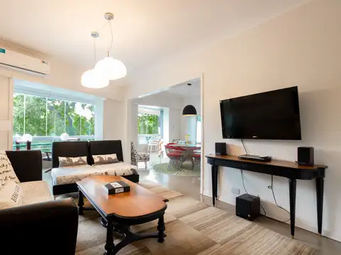 Avenida Del Libertador 5100, Piso 2