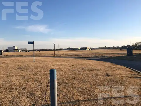 VENTA DE LOTE EN TERRALAGOS