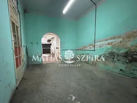 Venta de Local en Constitución, Capital Federal.