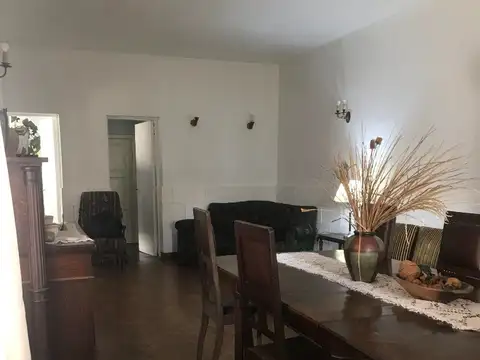 Casa en Venta en Haedo, USD 195.000