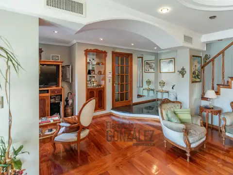 Casa 4 ambientes con 4 baños