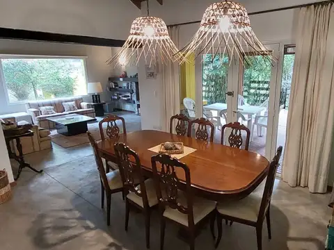 Casa en Alquiler Temporal en Mar Azul, USD 1.420