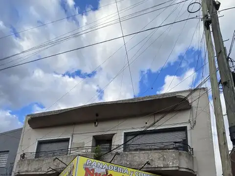 PH 3 AMBIENTES A REFACCIONAR IDEAL PARA PRIMERA VIVIENDA