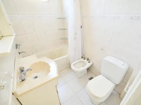 Depto Tipo Casa en Venta de 3 ambientes