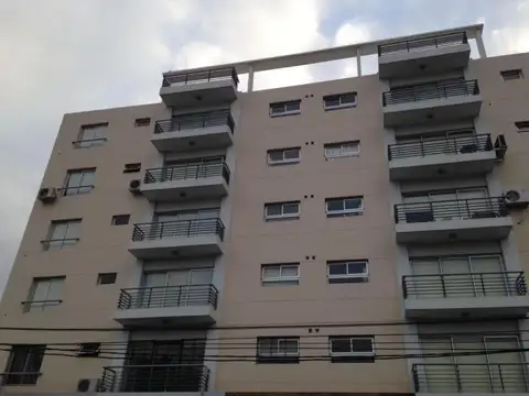 GUEMES, DR. LUIS 500, Piso 1