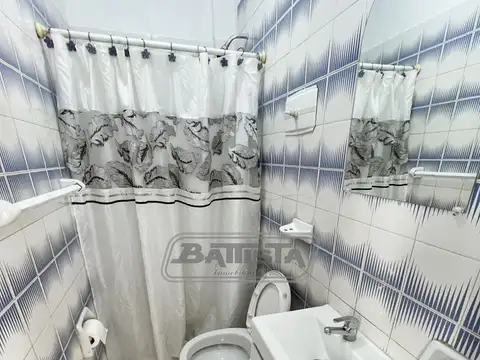 Depto Tipo Casa en Venta al Este