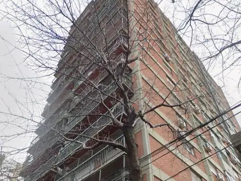 Vidal 2000 / cochera fija y cubierta.