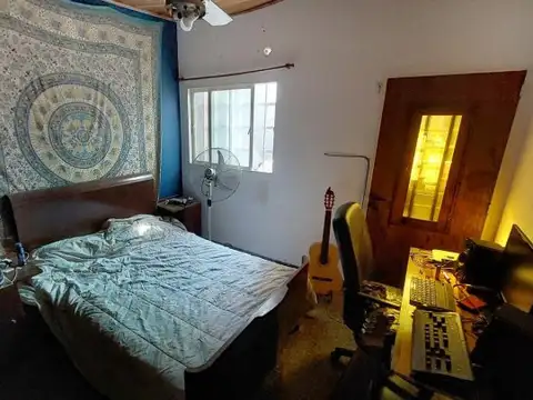 Depto Tipo Casa en Venta 50 años