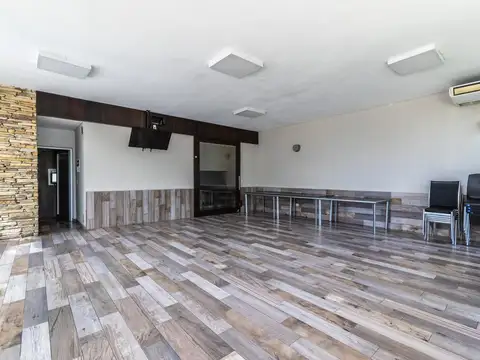 Departamento en Alquiler con 1 cocheras