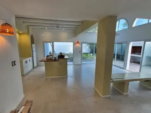 Miguel de Unamuno 1200, B7605BIE Mar del Plata, Provincia de Buenos Aires, Argentina, Mar Del Plata, Buenos Aires, Argentina.