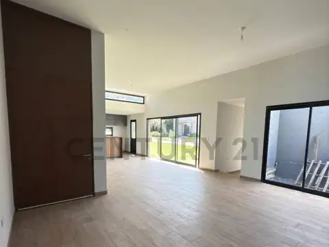 Jorge Luis Borges 1200, Piso 0