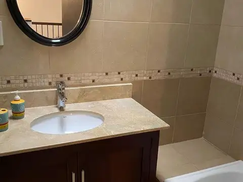 Casa en Venta en Barrio Grand Bourg, USD 195.000