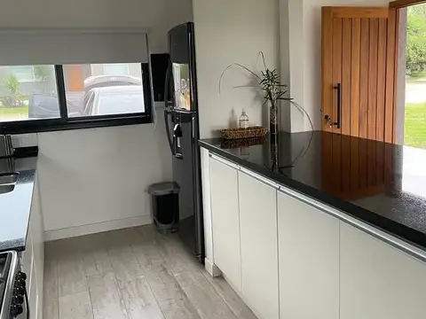 Casa en Venta en Pinamar, USD 249.000