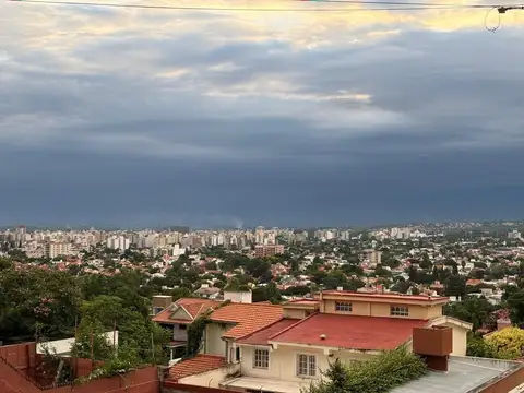 Tres Cerritos. Av. Molles y Gobernador Biella