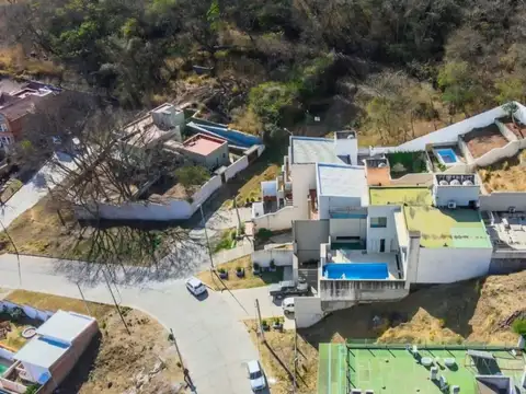 TERRENO VENTA BARRIO TRES CERRITOS