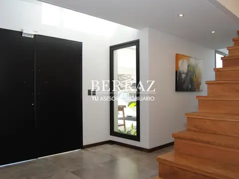 Casa 6 ambientes con 6 baños