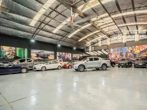 Av. del Libertador  Gral. San Martín 2100 , Piso 0