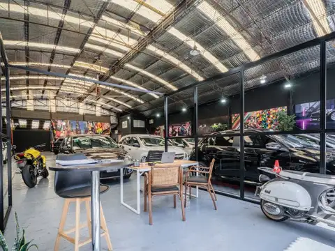 Av. del Libertador  Gral. San Martín 2100 , Piso 0