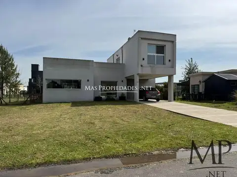 Venta Casa en La alameda 3 dormitorios 100