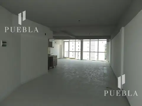 Oficina en Alquiler en Parque Patricios, $ 930.000