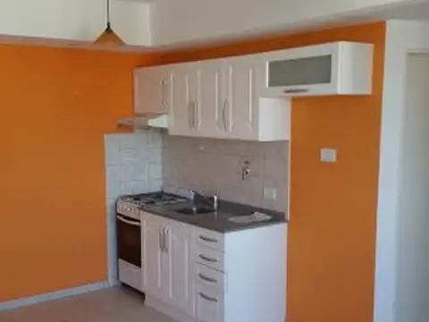 Pte Perón 587 , Piso 1