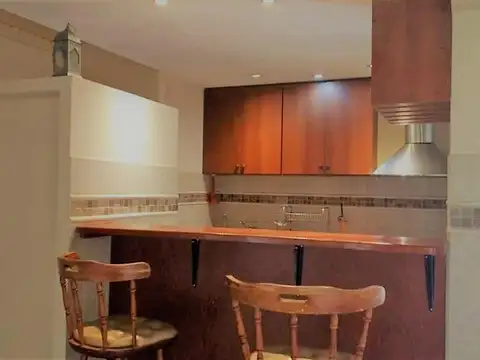 Casa 5 ambientes con 1 baño