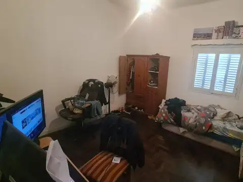 Depto Tipo Casa en Venta 50 años