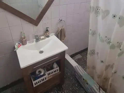 PH Frente 3 ambientes con Patio y terraza propia