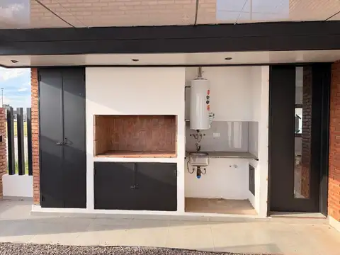 Casa en Venta al Oeste