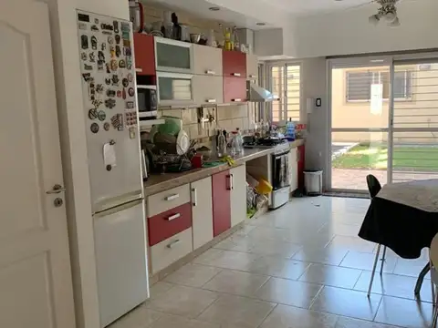 Casa en Venta en Munro, USD 190.000