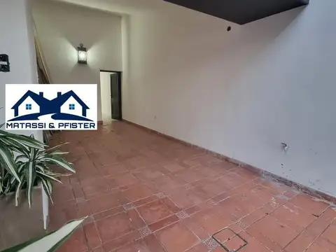 Oficina en Venta con 1 cochera