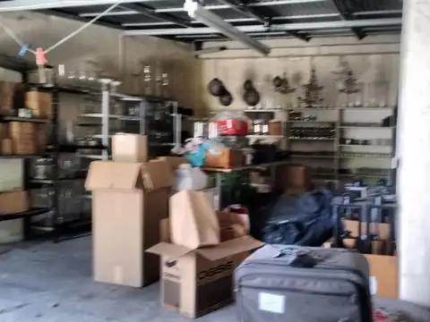 GALPON SOBRE LOTE DE 617,22 m2